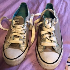 Converse Air Walk gray sneakers size 6